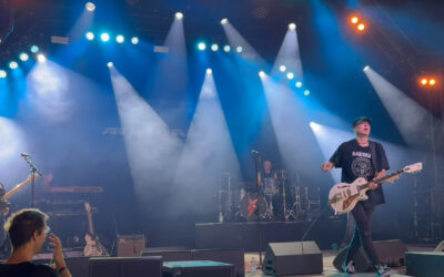 Ad-Rian setzt auf die Duesenberg Phonic – und veröffentlicht «Perfect Day»